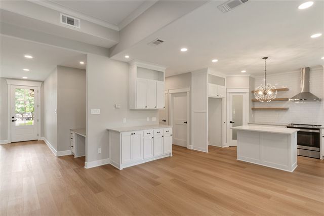 375 St. Andrews Drive, Mabank, TX 75156