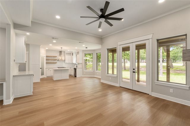 375 St. Andrews Drive, Mabank, TX 75156