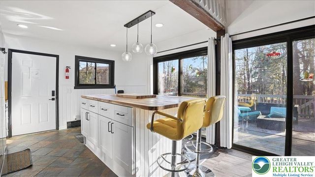 6401 Marvin Gardens, Coolbaugh Twp, PA 18466