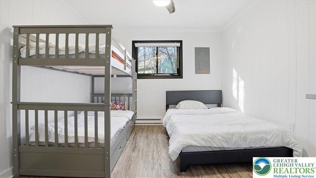 6401 Marvin Gardens, Coolbaugh Twp, PA 18466