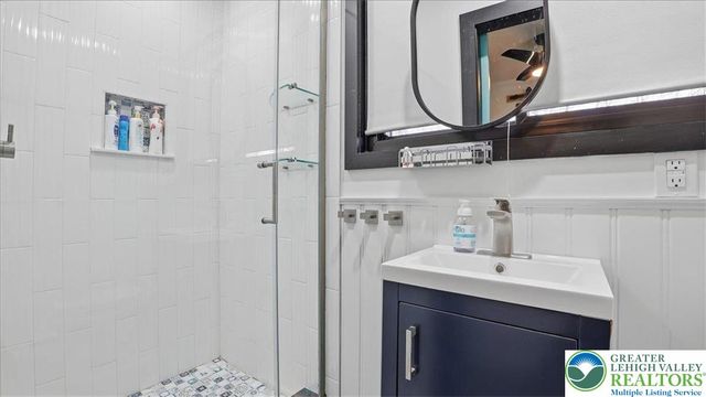 6401 Marvin Gardens, Coolbaugh Twp, PA 18466