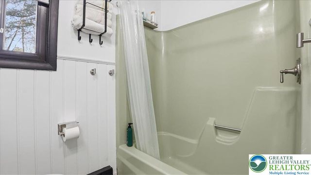 6401 Marvin Gardens, Coolbaugh Twp, PA 18466