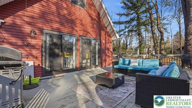 6401 Marvin Gardens, Coolbaugh Twp, PA 18466