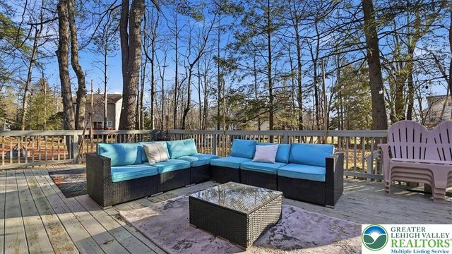 6401 Marvin Gardens, Coolbaugh Twp, PA 18466