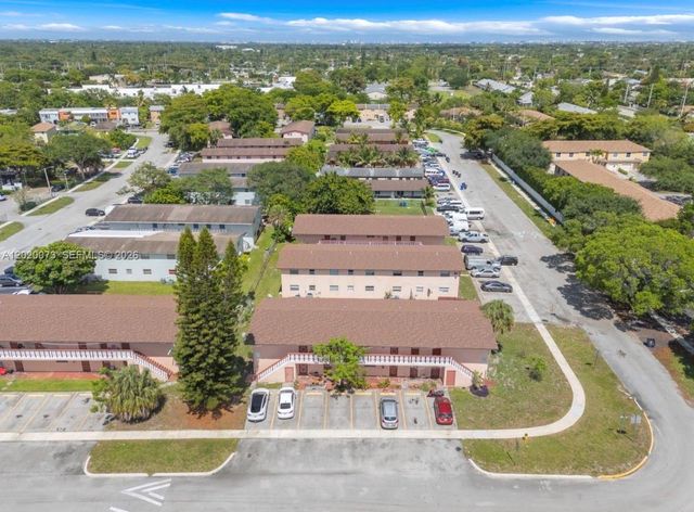 7481 SW 10th Court 202C, North Lauderdale, FL 33068