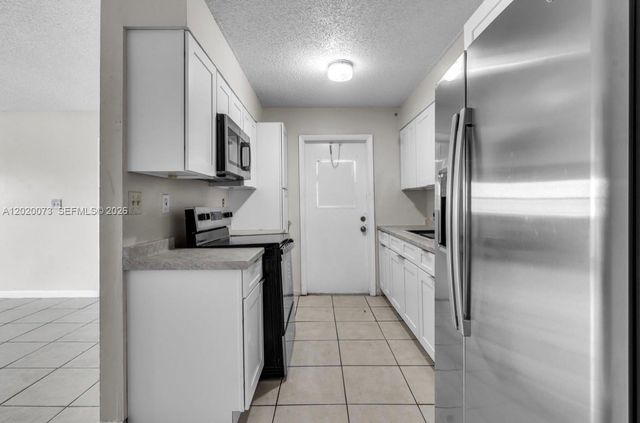 7481 SW 10th Court 202C, North Lauderdale, FL 33068