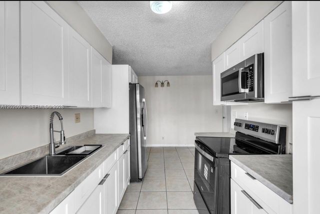 7481 SW 10th Court 202C, North Lauderdale, FL 33068