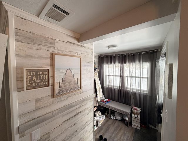 520 W Jessie Road, Sanford, MI 48657