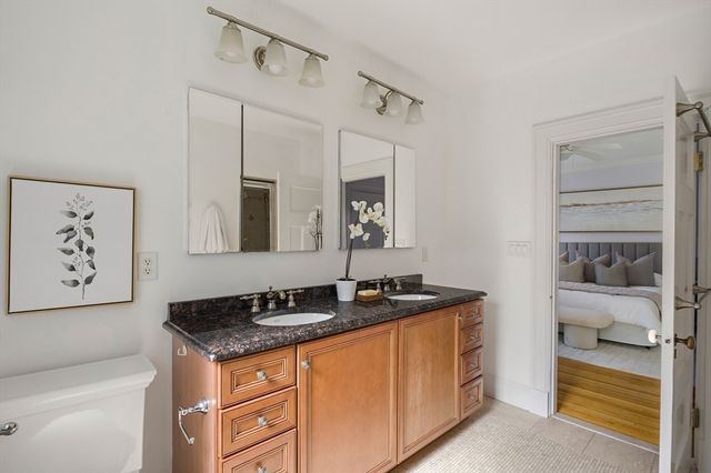 40 Greenwood Ave, Newton, MA 02465