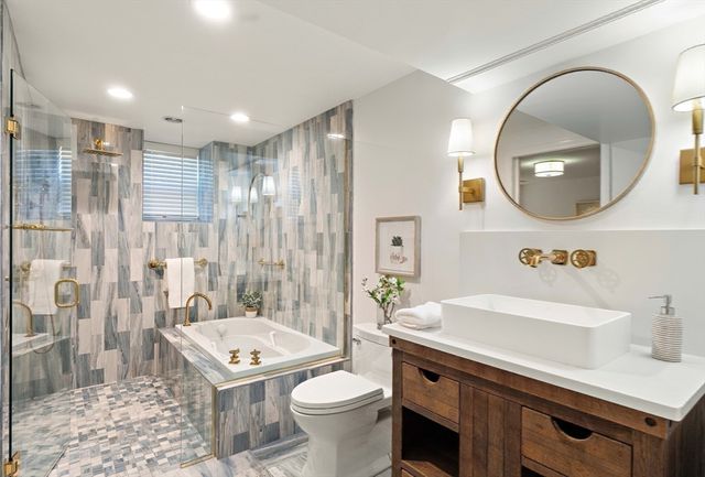 40 Greenwood Ave, Newton, MA 02465