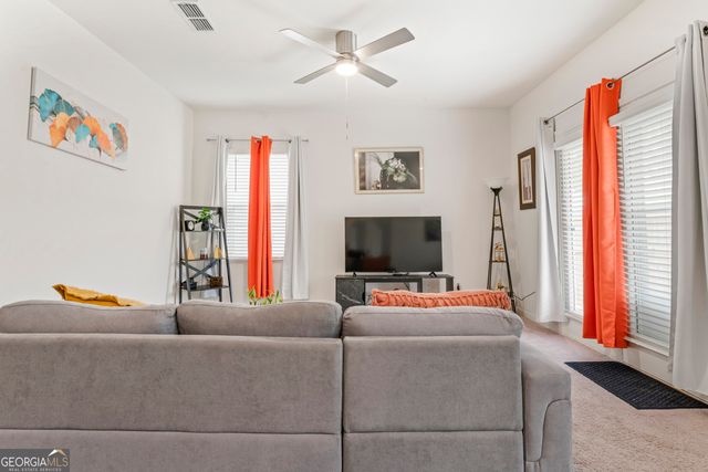 115 N Chesapeake Bay Drive, Locust Grove, GA 30248