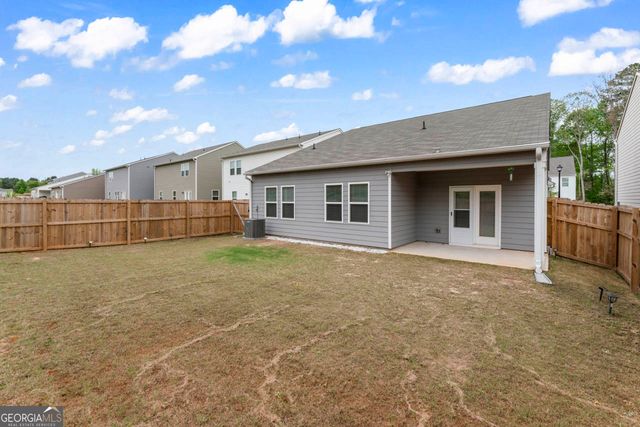 115 N Chesapeake Bay Drive, Locust Grove, GA 30248