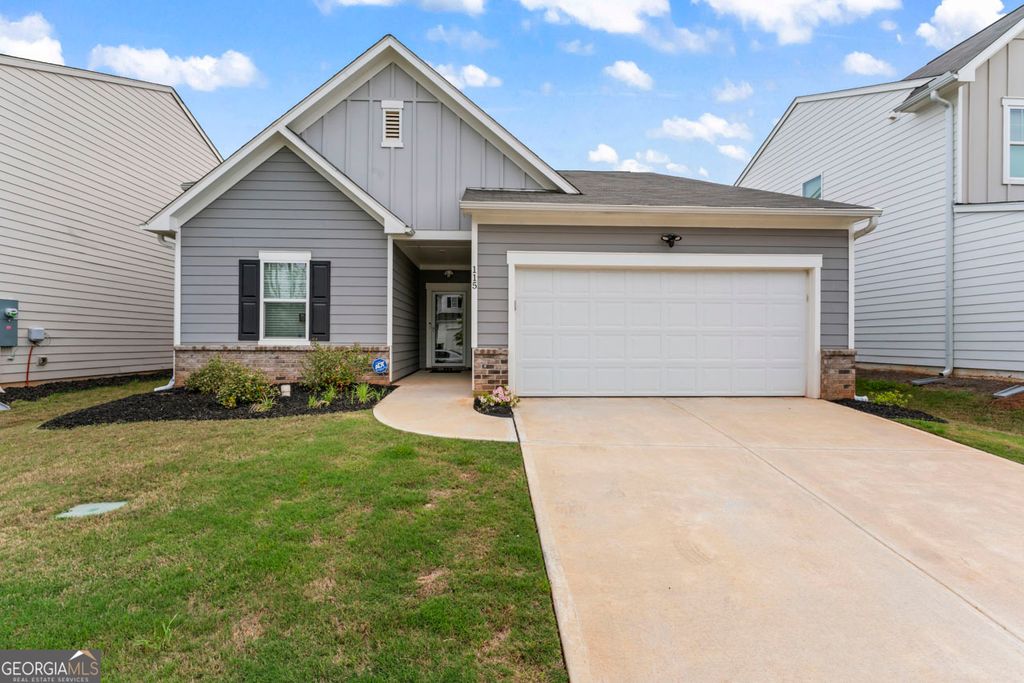 115 N Chesapeake Bay Drive, Locust Grove, GA 30248