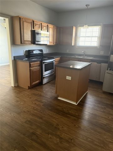3522 W Belmont Circle, Fayetteville, AR 72704