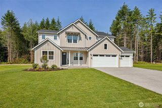 13712 100th Street NE #210, Lake Stevens, WA 98258