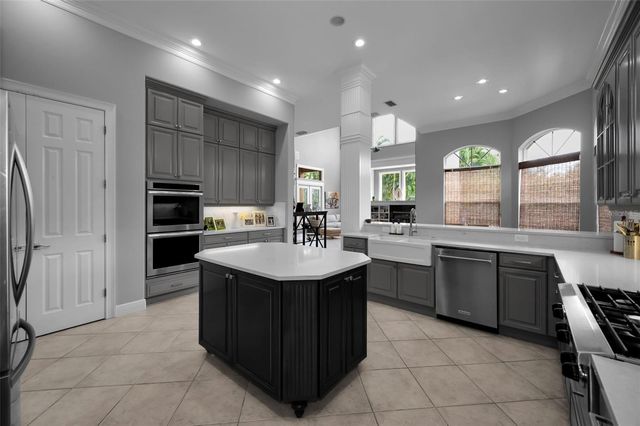 8871 SILVERTHORN ROAD, Seminole, FL 33777