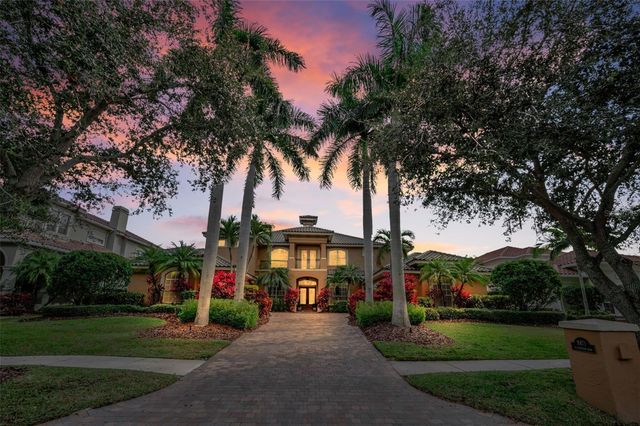 8871 SILVERTHORN ROAD, Seminole, FL 33777