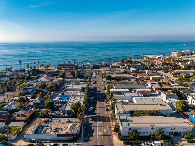 4741 Point Loma Ave 201, San Diego, CA 92106