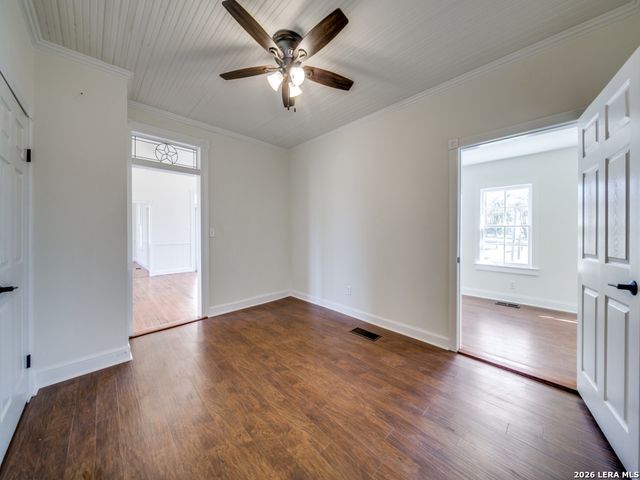 824 5A-2 High Street, Comfort, TX 78624