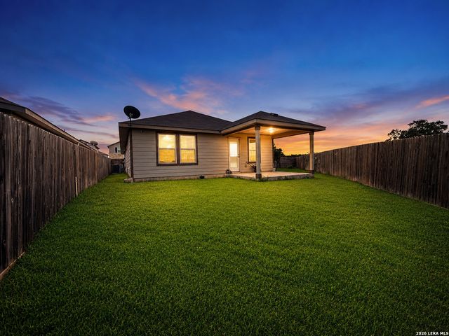 9503 FALLS CANYON BLVD, Converse, TX 78109