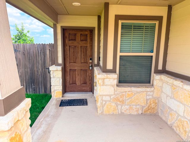 9503 FALLS CANYON BLVD, Converse, TX 78109