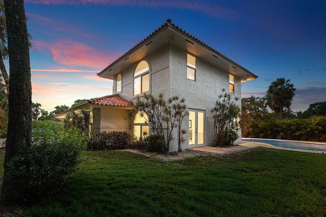 359 E Ocean Avenue, Lantana, FL 33462