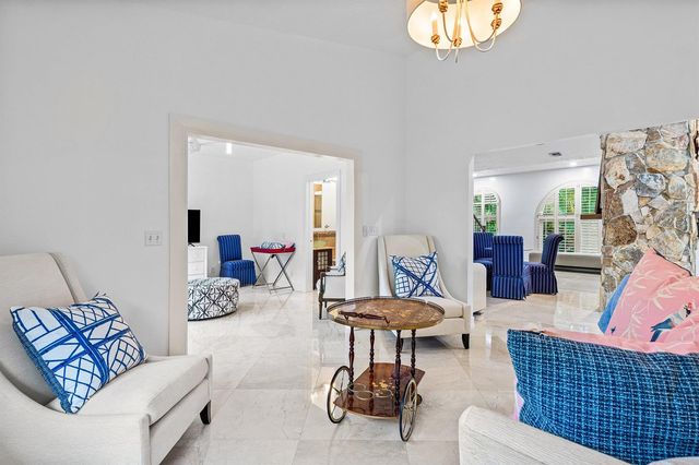 359 E Ocean Avenue, Lantana, FL 33462
