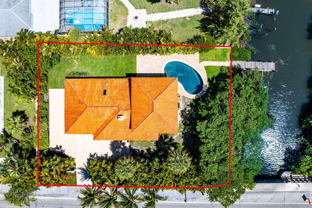 359 E Ocean Avenue, Lantana, FL 33462