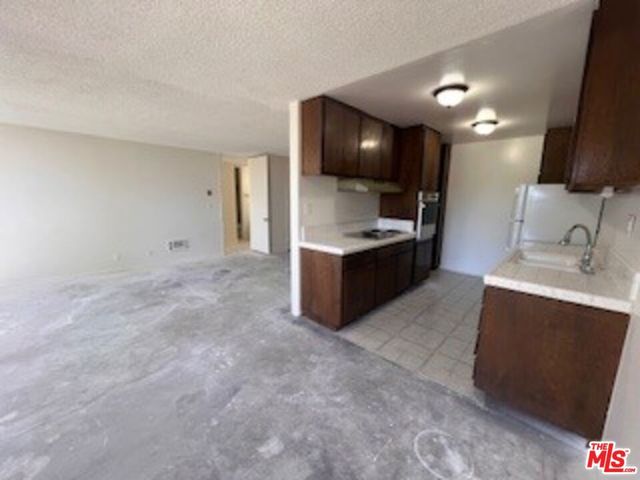 6050 Canterbury Drive F208, Culver City, CA 90230