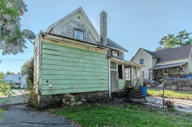 83 Grove Street, Gouverneur, NY 13642