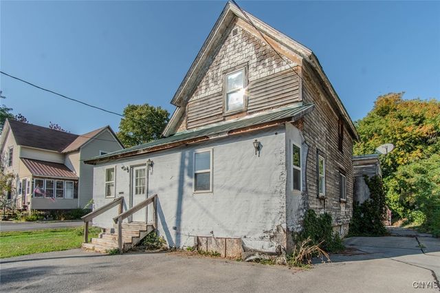 83 Grove Street, Gouverneur, NY 13642