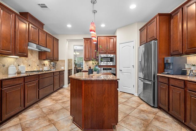 2807 Los Alamos CT, Round Rock, TX 78665