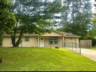 12421 Royal Springs, Conroe, TX 77303