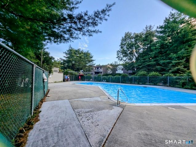 7 Padanaram Road J218, Danbury, CT 06811
