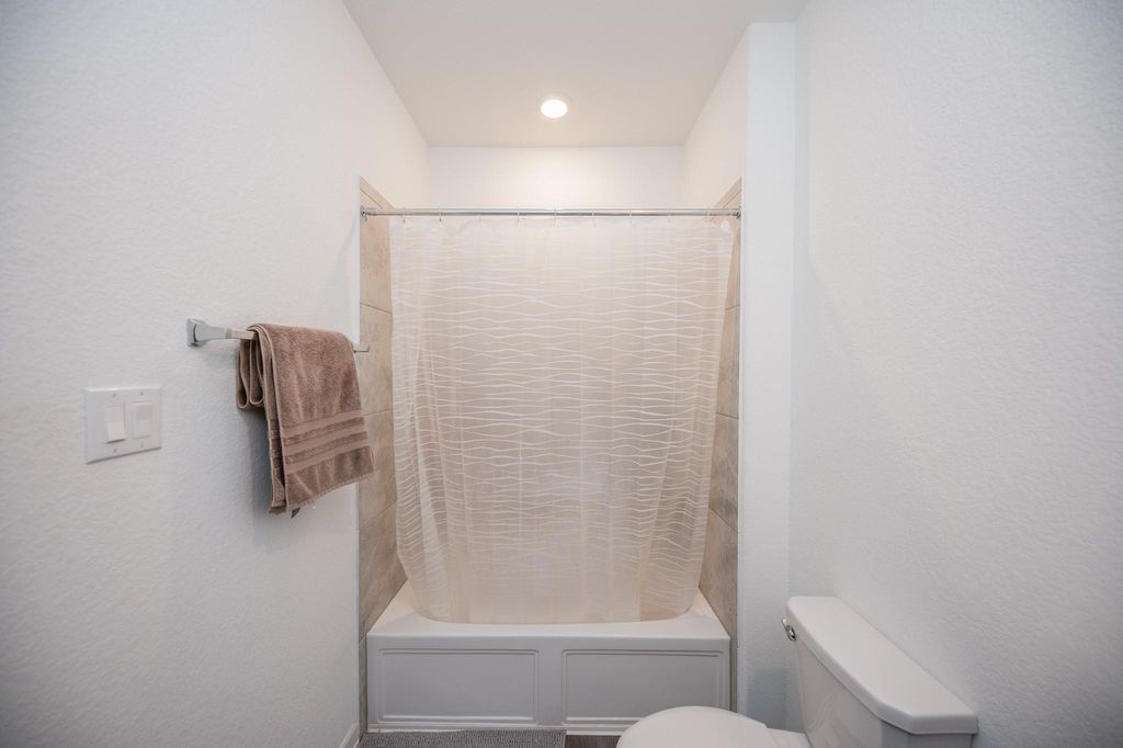 Image 26 of property listing at 3634 Homestead Ridge Lane, Richmond, TX 77406