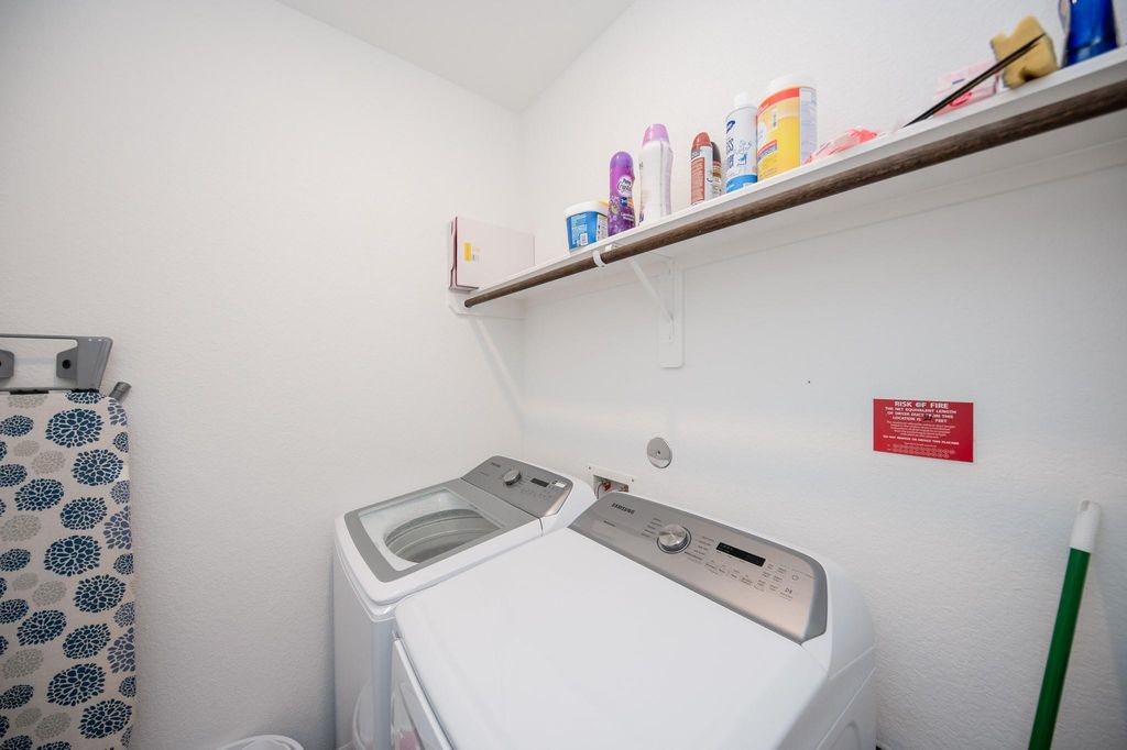 Image 27 of property listing at 3634 Homestead Ridge Lane, Richmond, TX 77406