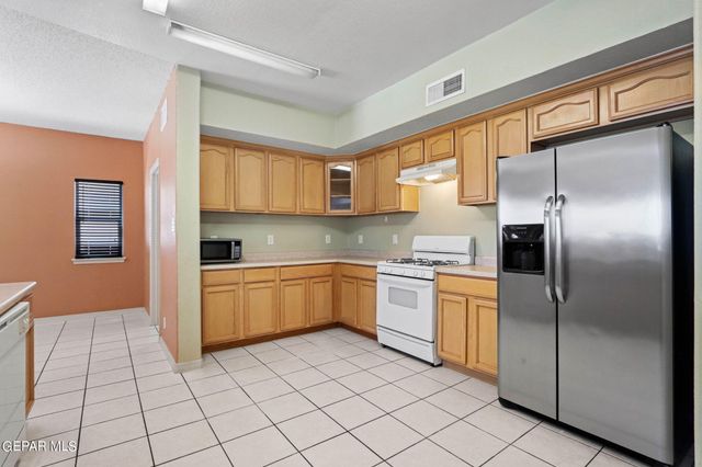 3008 Tierra Cuervo Drive, El Paso, TX 79938