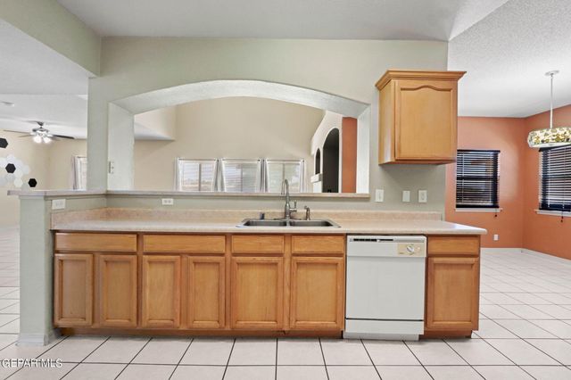 3008 Tierra Cuervo Drive, El Paso, TX 79938