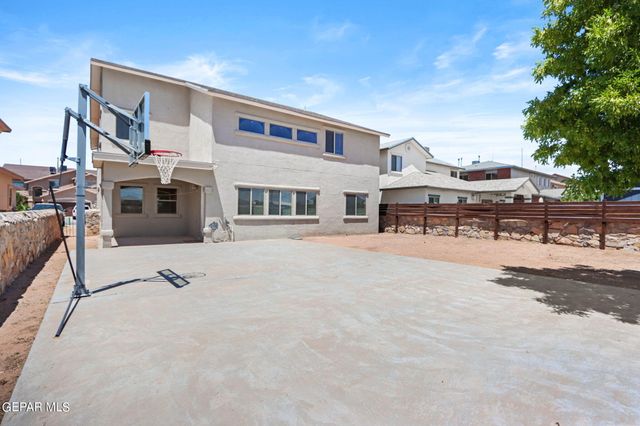 3008 Tierra Cuervo Drive, El Paso, TX 79938