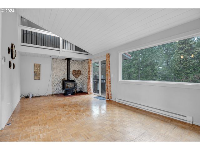22715 Sw EAGLE POINT Rd, Sheridan, OR 97378