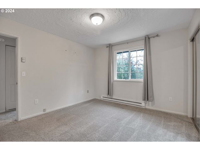 22715 Sw EAGLE POINT Rd, Sheridan, OR 97378