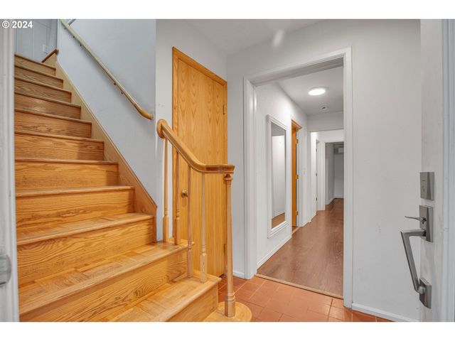 22715 Sw EAGLE POINT Rd, Sheridan, OR 97378