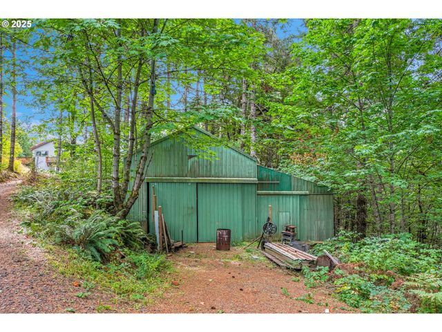 22715 Sw EAGLE POINT Rd, Sheridan, OR 97378