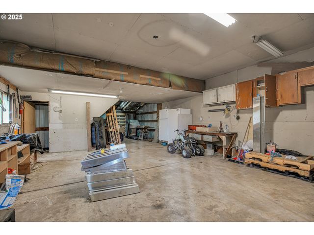 22715 Sw EAGLE POINT Rd, Sheridan, OR 97378
