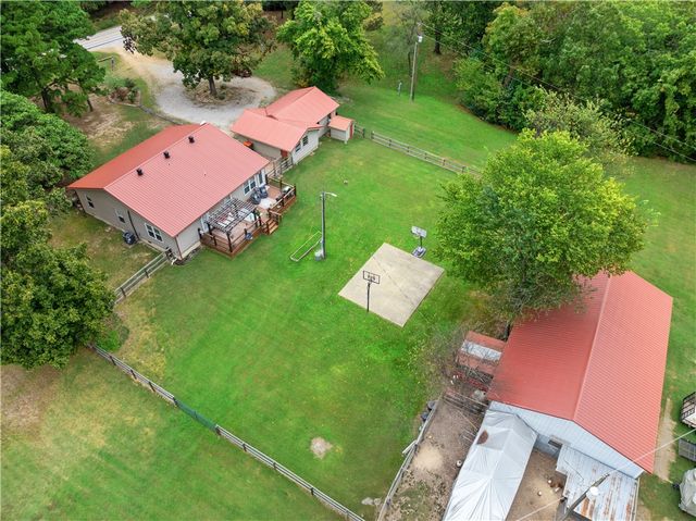 17145 N Highway 94, Pea Ridge, AR 72751