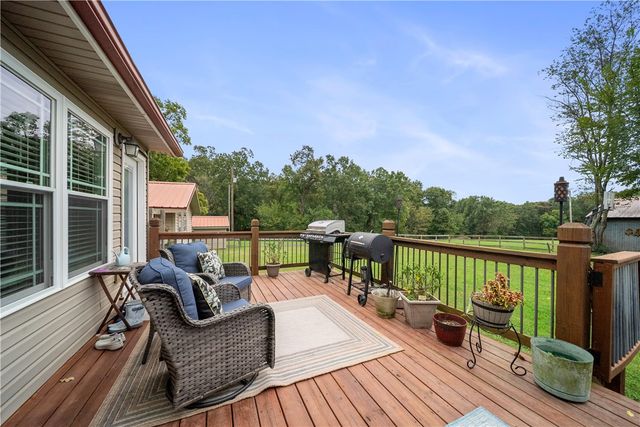 17145 N Highway 94, Pea Ridge, AR 72751