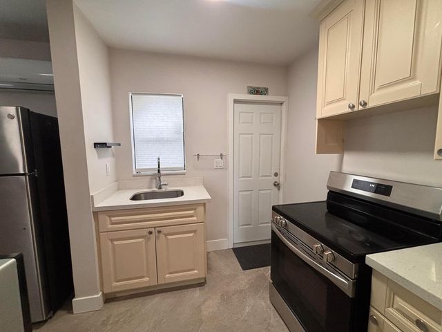 413 S Ocean Boulevard 4, Pompano Beach, FL 33062