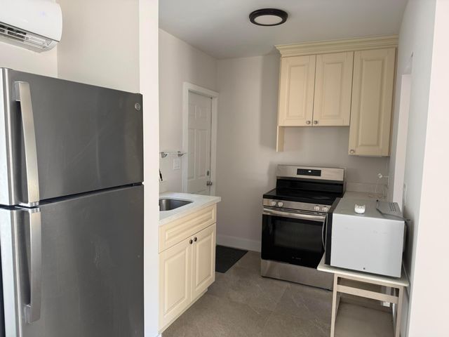 413 S Ocean Boulevard 4, Pompano Beach, FL 33062