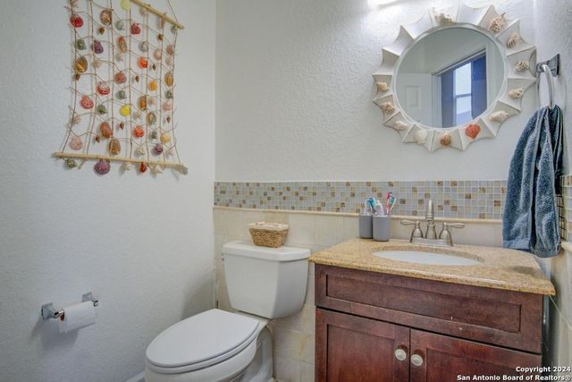 9402 EVERTON, San Antonio, TX 78245