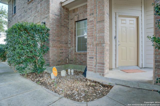 9402 EVERTON, San Antonio, TX 78245